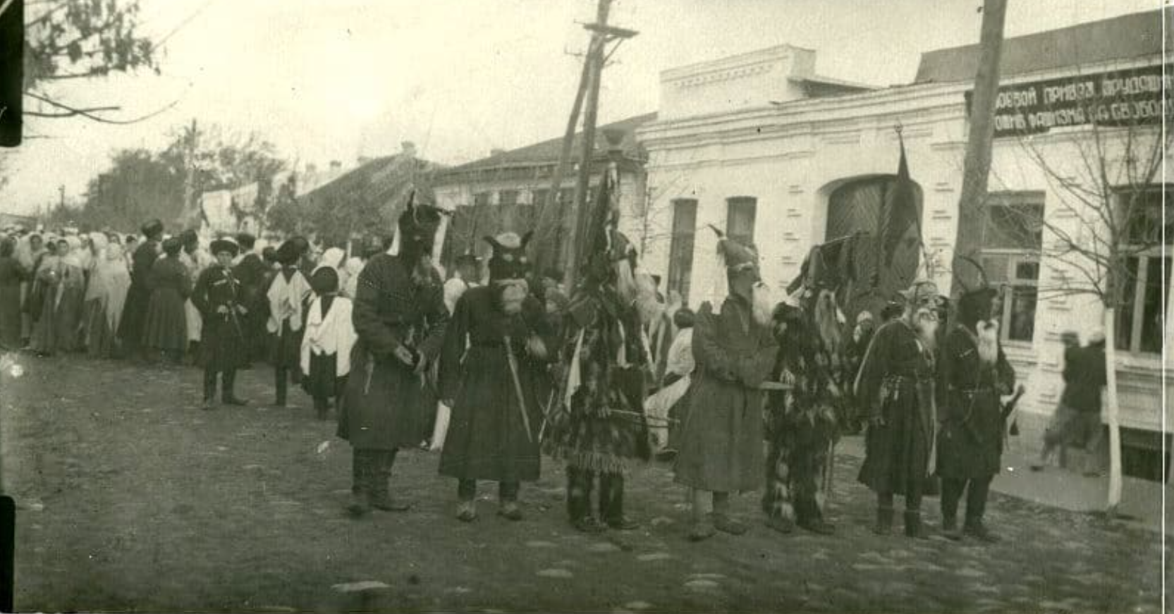 Azheghafe performers in a festival