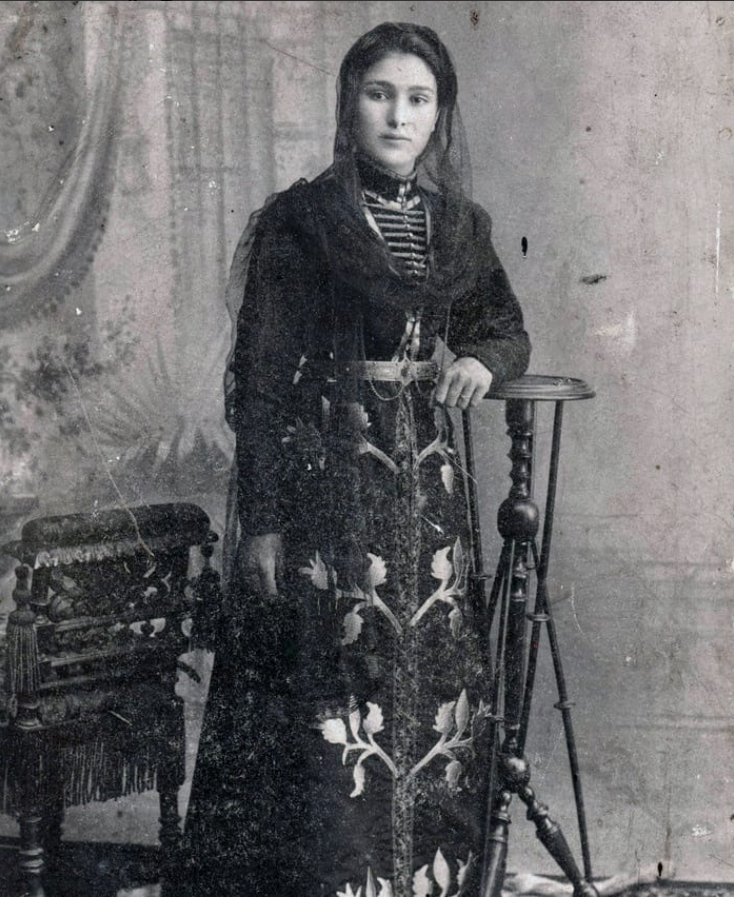 Kharikhan Shaova