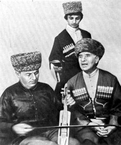 Zaramuk Qerdengushev and Hasan Khavpatchev